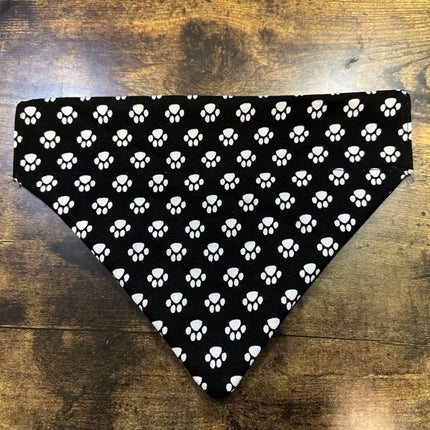 Dogtraining101 Black with White Paws Bandanna