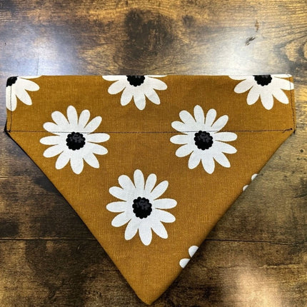 Dogtraining101 Small Daisy Bandanna